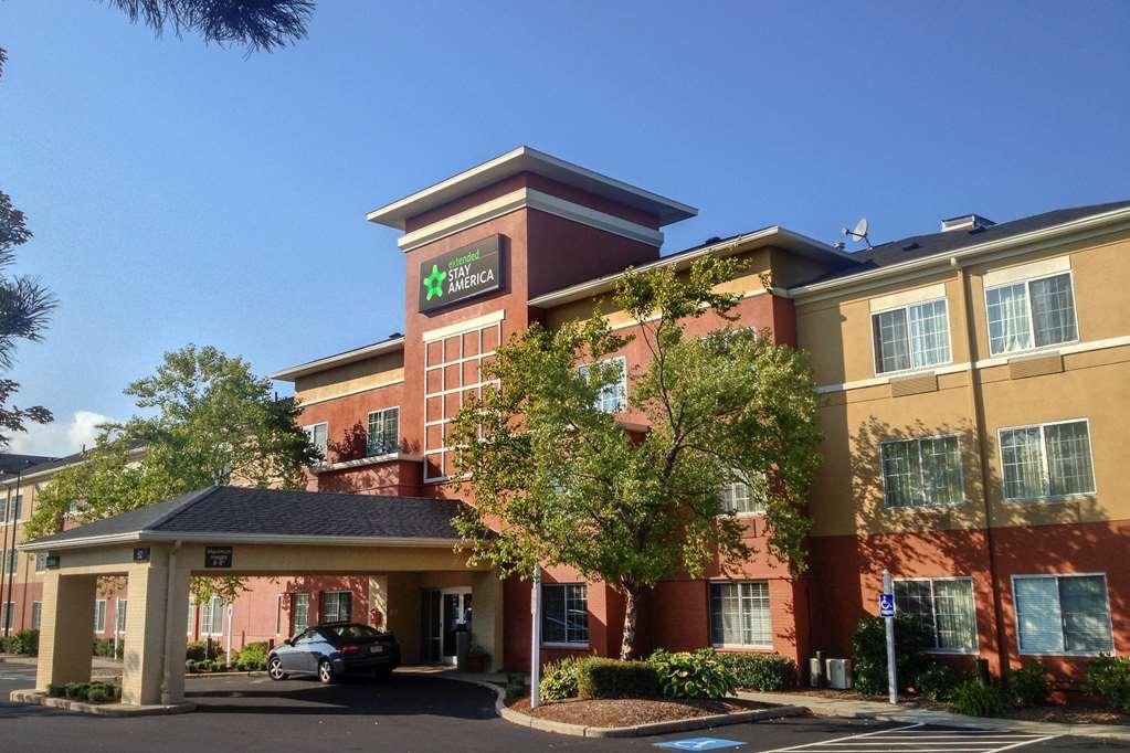 Extended Stay America Suites - Boston - Waltham - 32 4Th Ave Dış mekan fotoğraf