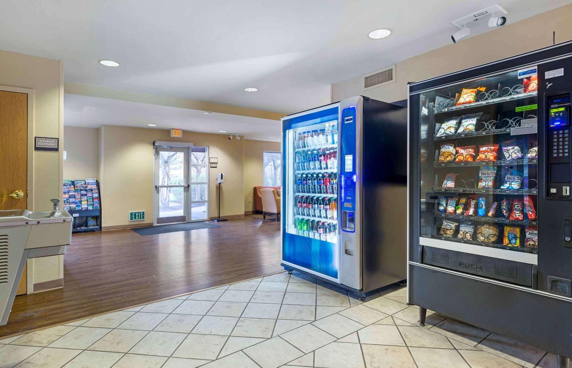 Extended Stay America Suites - Boston - Waltham - 32 4Th Ave Dış mekan fotoğraf